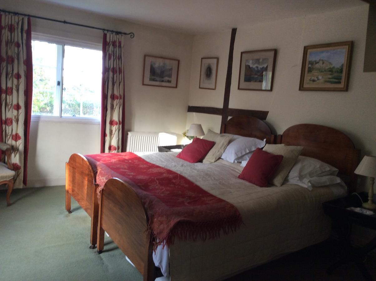 Ranvilles Farm House Hotel Romsey Exterior photo